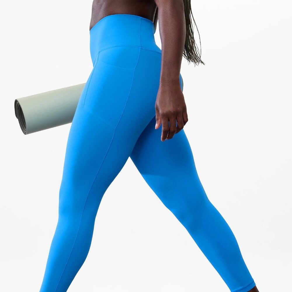 NWT Bright Blue Salutation Leggings